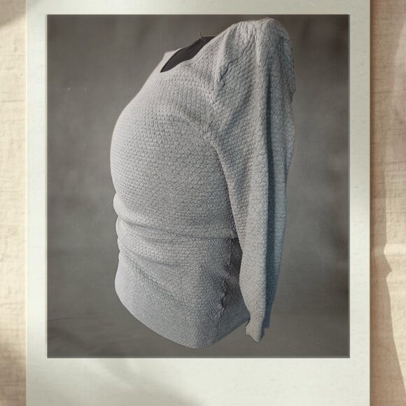 ELLE Textured Light Gray Sweater | Size L - Picture 2 of 5